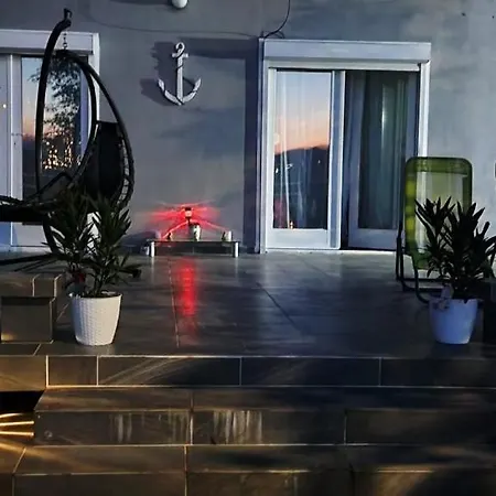 Sunset House Holiday home
